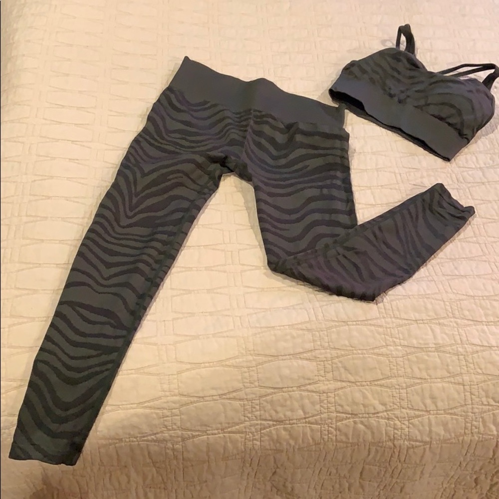 Size M Marika jungle tiger workout set